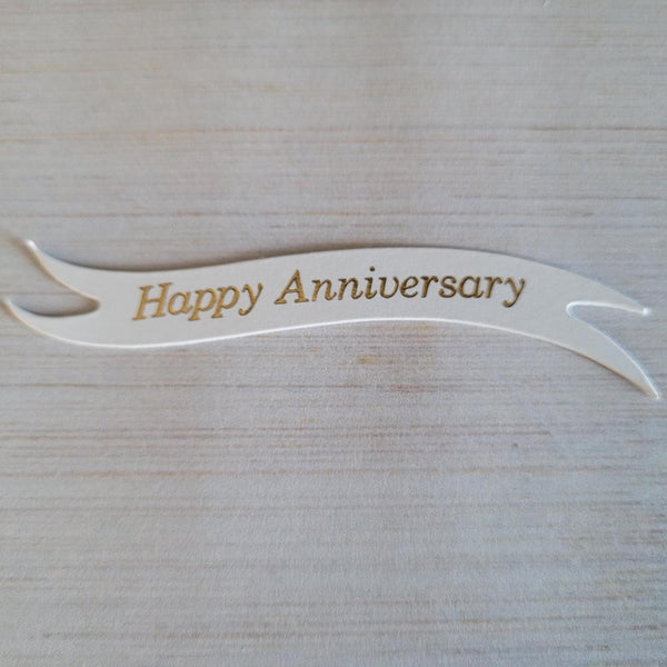 Banners - Happy Anniversary. Gold print on white card. Pack of 10
