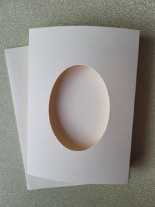 Card blanks and envelopes, A6 oval aperture, pack of 5