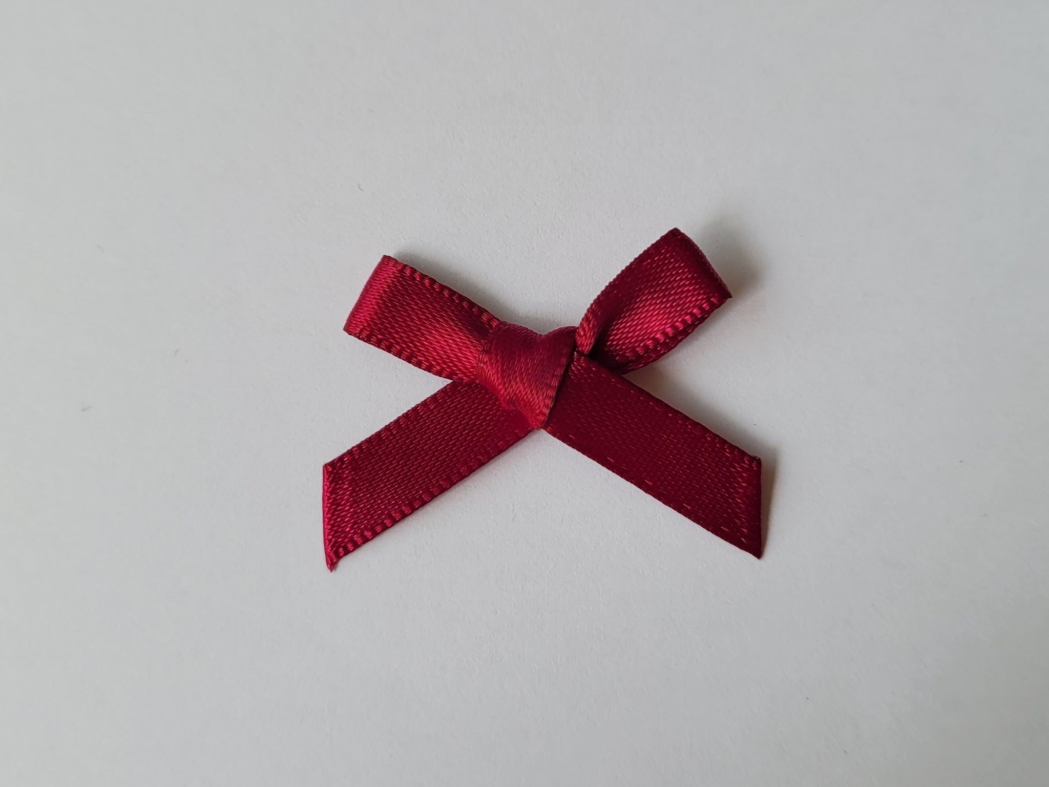 3cm Satin Bows, shades of Red